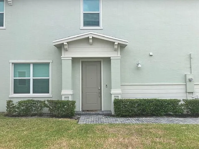 229 SE Woodbark St — Photo 3