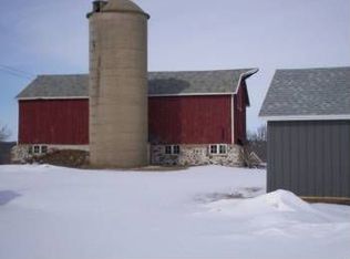 W888 County Road Cir, Palmyra, WI 53156