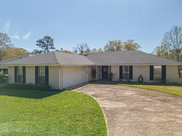 6840 Hilo St, Diamondhead, MS 39525