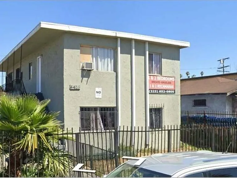4416 S San Pedro St — Photo 1