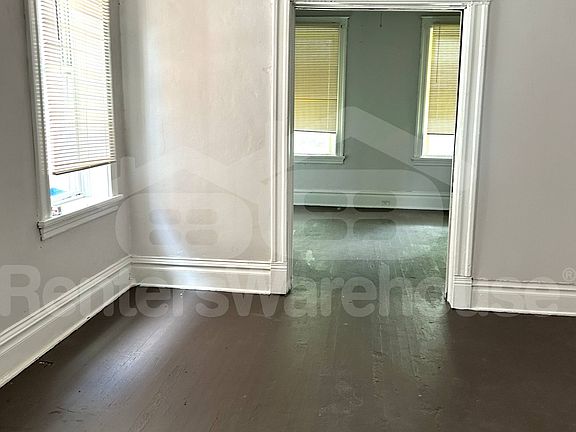 2nd image of 4223 Red Bud Ave #2F