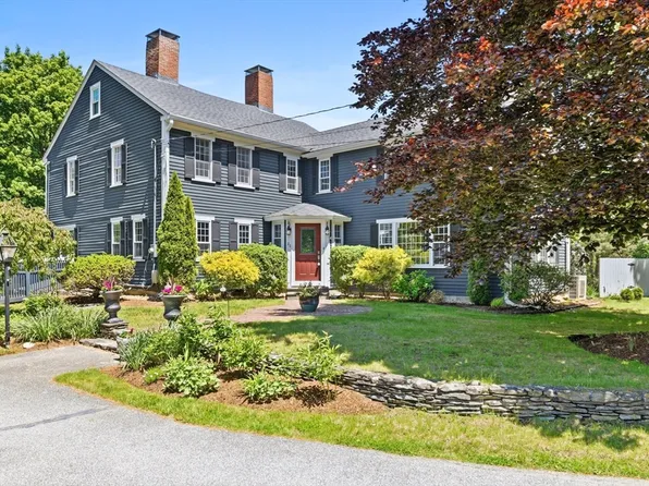 22 Stinson Rd, Andover, MA 01810