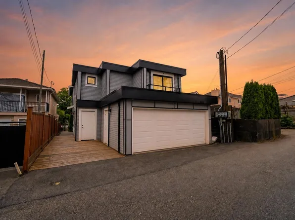 2885 Georgia St E, Vancouver, BC V5K 2J4