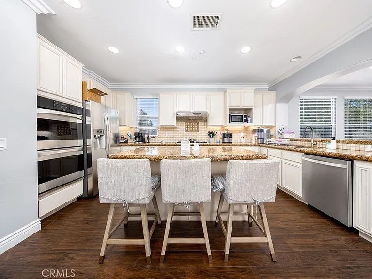 5457 Martingale Way — Photo 11