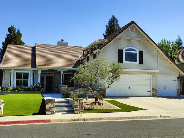 2076 Mesa Ave, Clovis, CA 93611