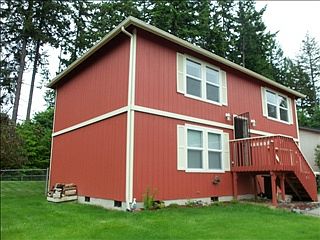 1st image of 8614 Kittiwake St SE