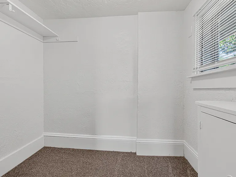 715 N Main St #715.5 — Photo 12