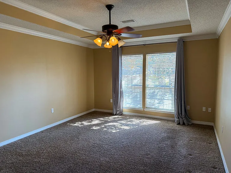4697 Lovegrass Ln — Photo 11