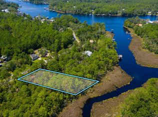 6 Bay Grove Rd, Freeport, FL 32439