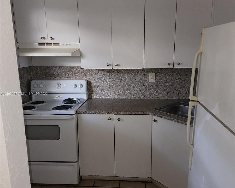 1st image of 17255 SW 95th Ave #M139