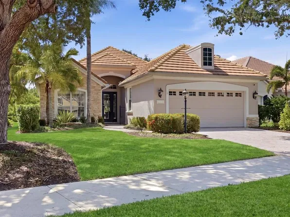 7466 Edenmore St, Lakewood Ranch, FL 34202