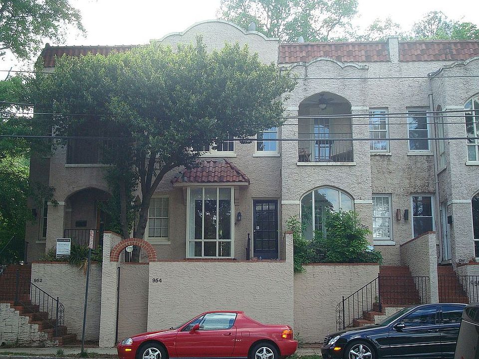 1st image of 954 Charles Allen Dr NE