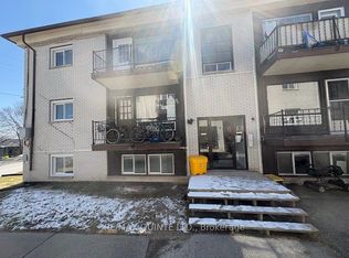 172 Queen St #5, Quinte West, ON K8V 4Y6