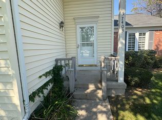 37403 Stonegate Cir, Clinton Township, MI 48036