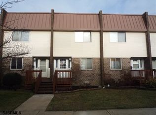 809 Burk Ct #210, Ventnor, NJ 08406