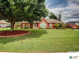 105 Spring River Ct, Huntsville, AL 35811