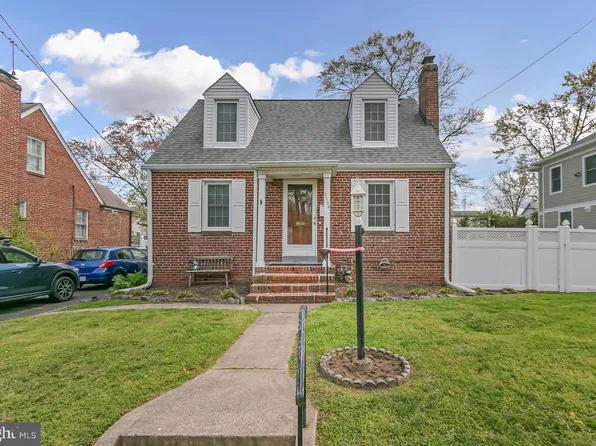 3504 14th St S, Arlington, VA 22204