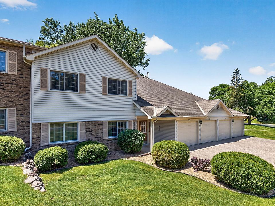 1st image of 15155 Lesley Ln