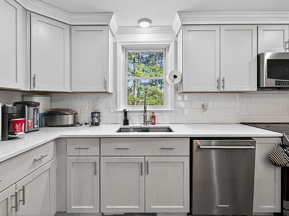 5th image of 48 Nottingham Circle