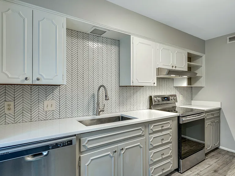 168 Barilla Pl #A-102 — Photo 11