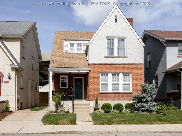 1586 Dixie St, Charleston, WV 25311