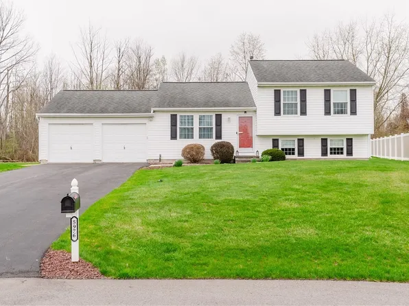 5976 Arentine Way, Cicero, NY 13039