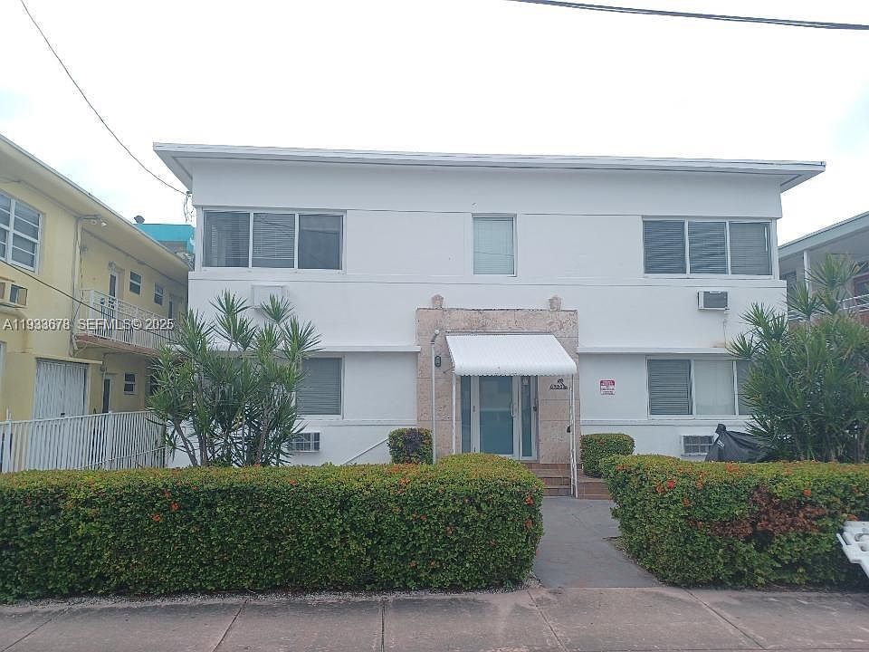 1st image of 6950 Byron Ave APT 7
