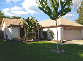 1104 Bloom Hill Ave, Valrico, FL 33596