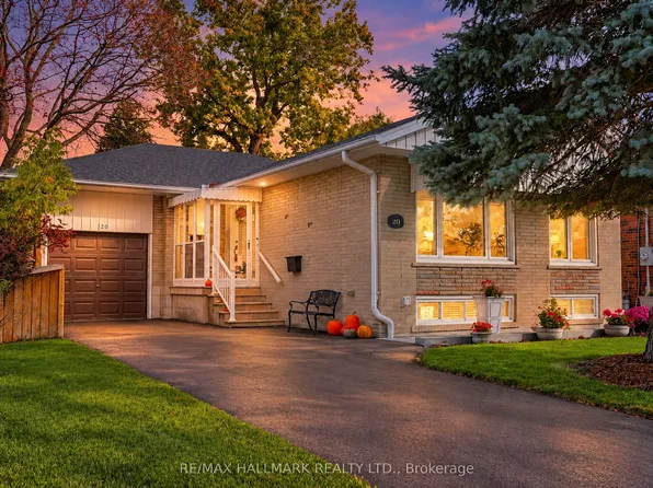 20 Wishing Well Dr, Toronto, ON M1T 1J1