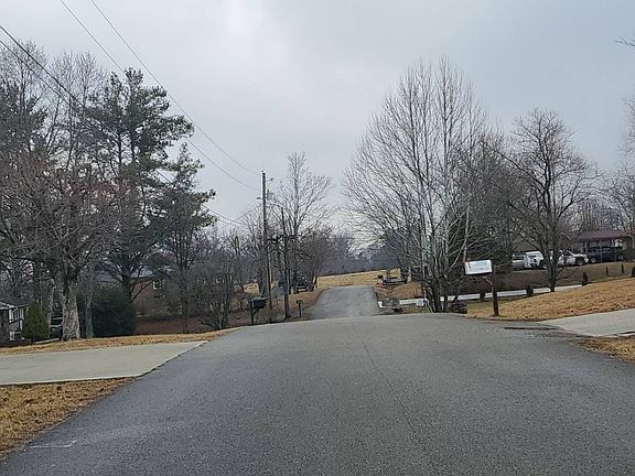 4th image of 3644 Mustang Ln