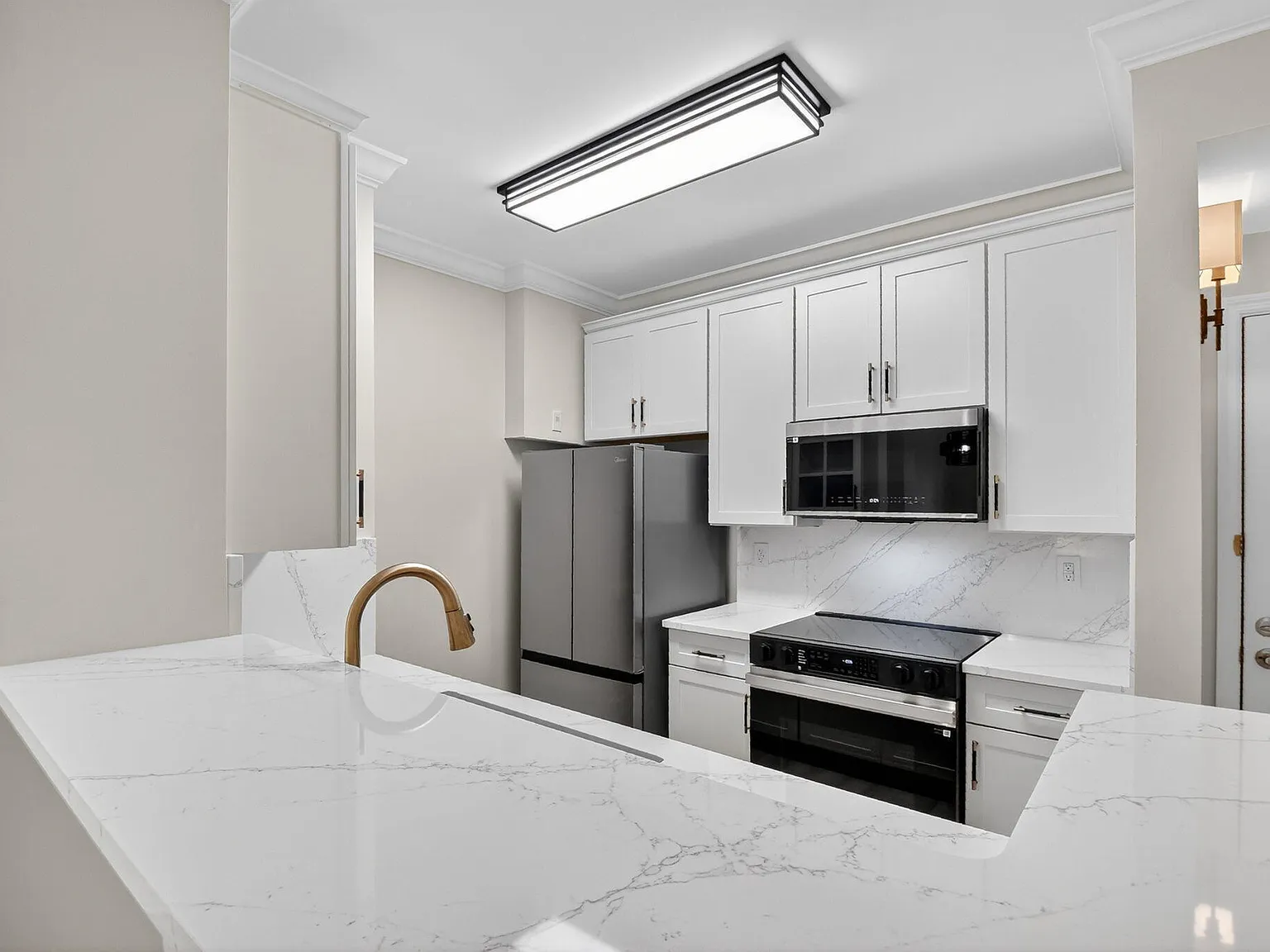 1 bed, 1.0 bath, 756 sqft, $2,950 — Photo 1