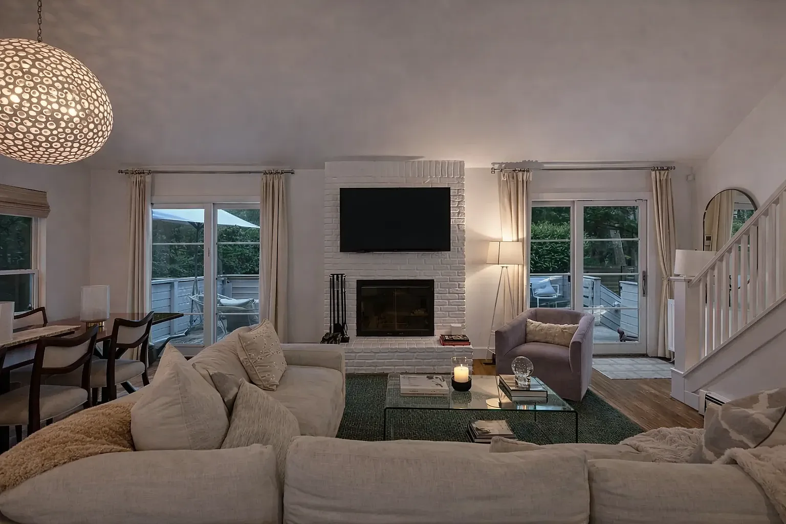 Designer Springs Saltbox - 3BR/3BA, Private & Peaceful — Photo 2