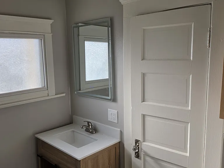4139 Locust St — Photo 17