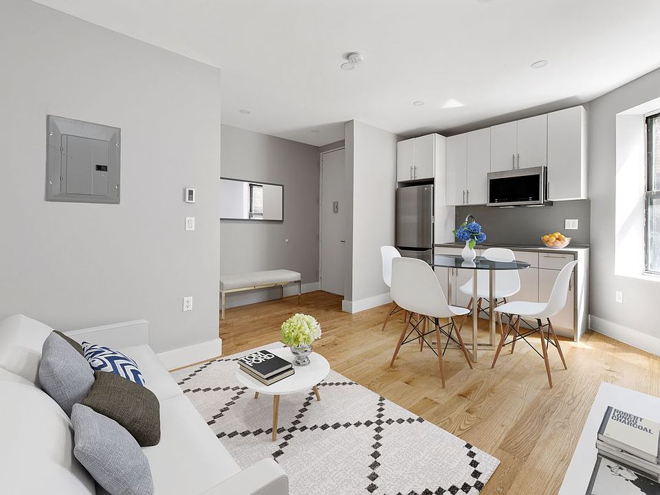 1st image of 590 W 204th St APT A2