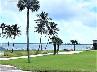 1335 S Indian River Dr, Fort Pierce, FL 34950