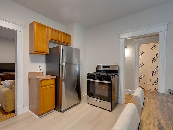 2nd image of 6 Sherman Pl #1REAR