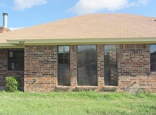 4605 Sausalito Dr, Arlington, TX 76016