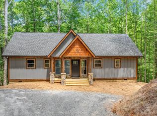 57 Hampton Ct, Ellijay, GA 30540