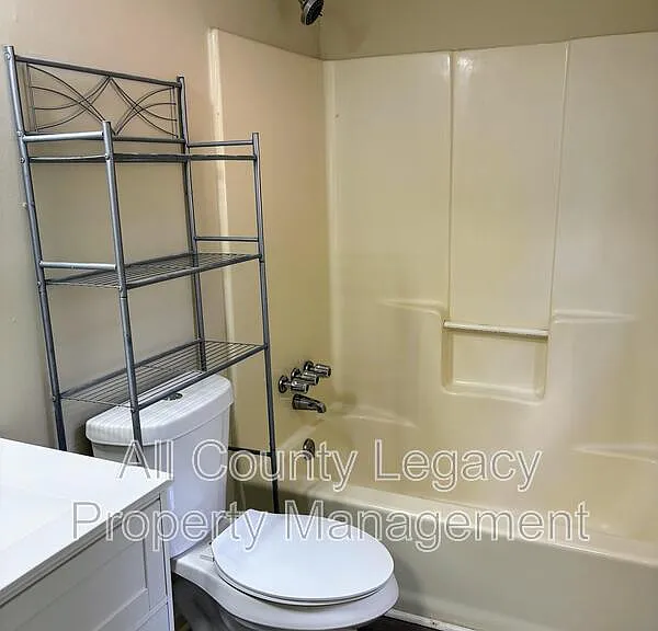1224 Cone Cir — Photo 12