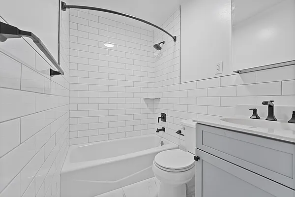 Rented by Corcoran | media 15