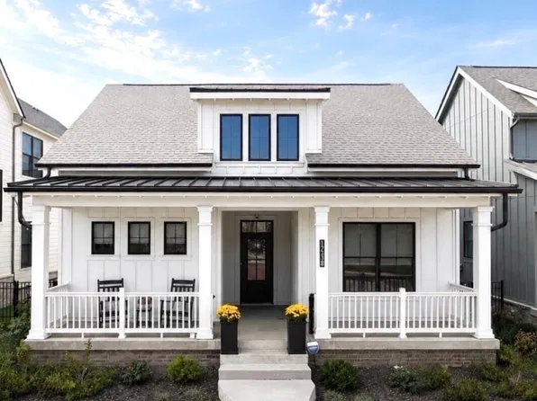 17338 Newton Main St, Westfield, IN 46074