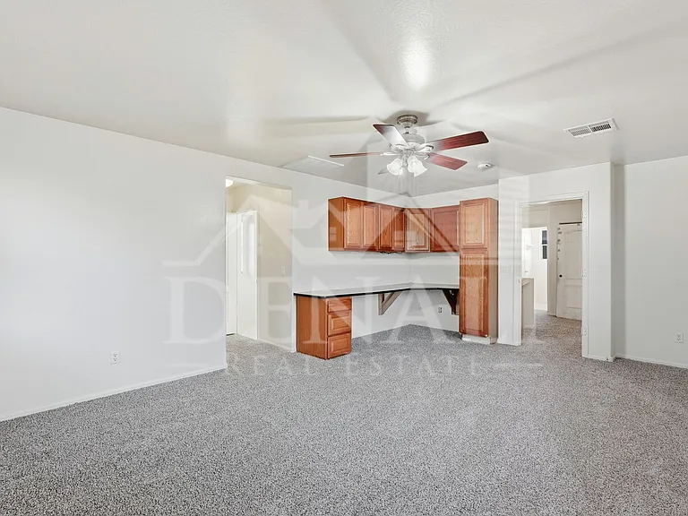 4923 N 108th Dr — Photo 16