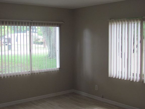 2nd image of 7528 36th Ave N