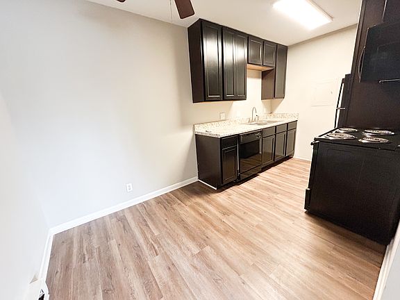 4th image of 2014 Linden Ave APT 5