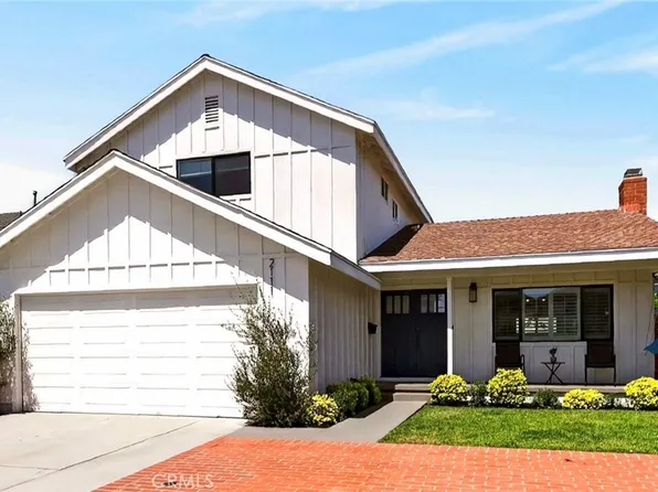 2111 Adona Dr, Lomita, CA 90717