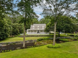 8 Old Seabury Road, York, ME 03909