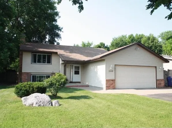3009 83rd Ln N, Brooklyn Park, MN 55444