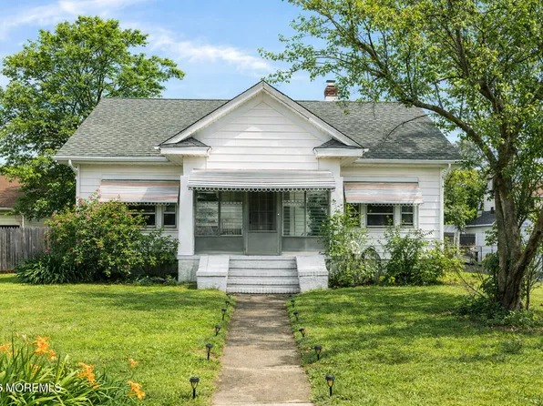 657 Campbell Avenue, Port Monmouth, NJ 07758