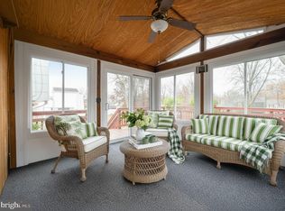 7507 Dover Ln, Lanham, MD 20706