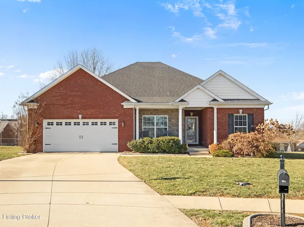 176 Poplar Grove Ct, Mount Washington, KY 40047